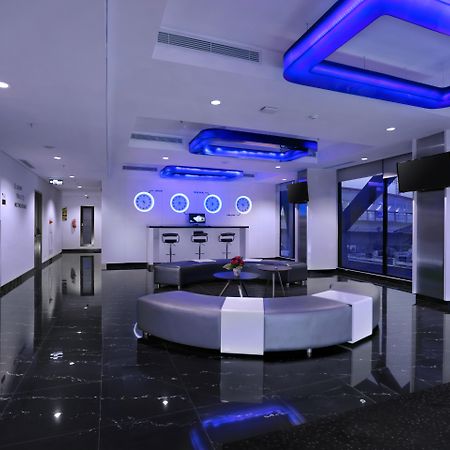 Hotel Neo+ Kebayoran Jakarta Extérieur photo