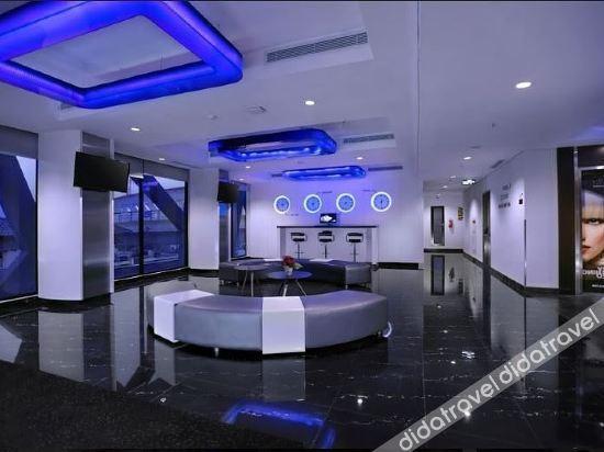 Hotel Neo+ Kebayoran Jakarta Extérieur photo